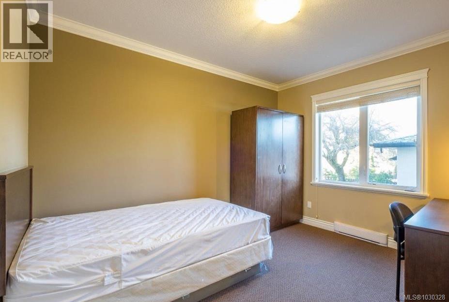 438 Wakesiah Ave - 5