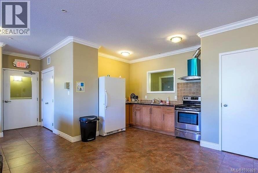 438 Wakesiah Ave - 9