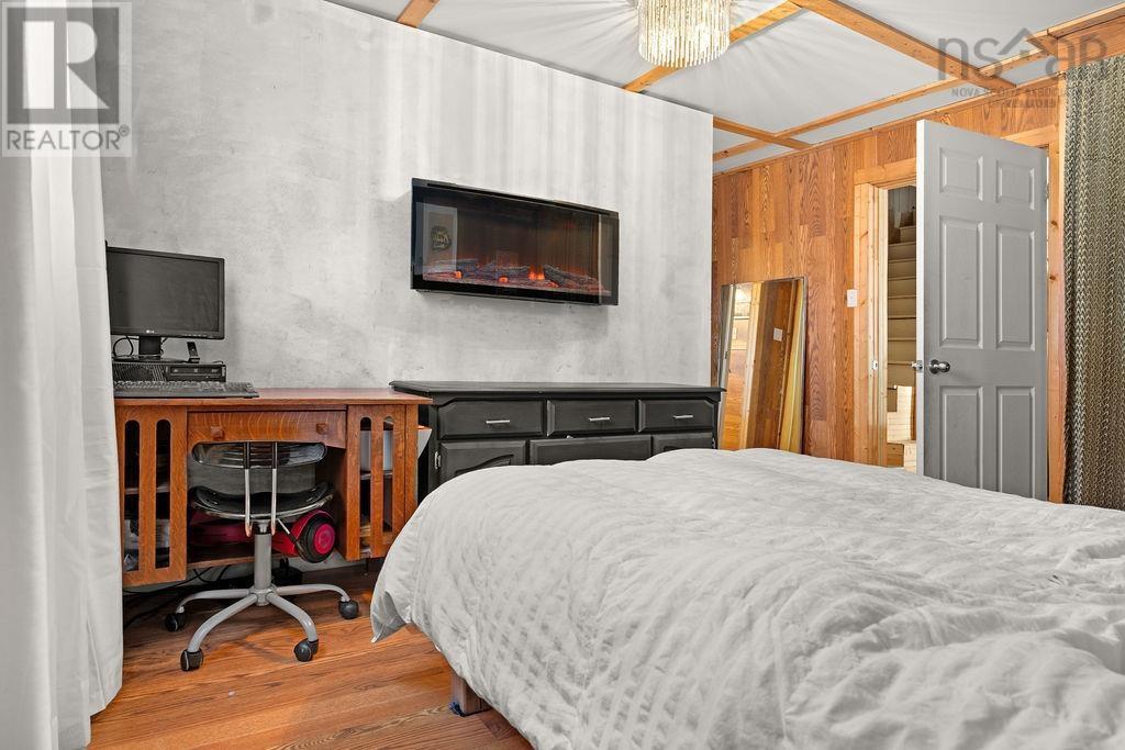 Property 7 of 29 of 128 Aspen Drive