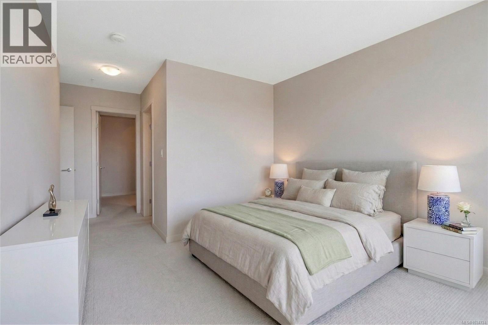 #1004 38 FRONT ST - 4