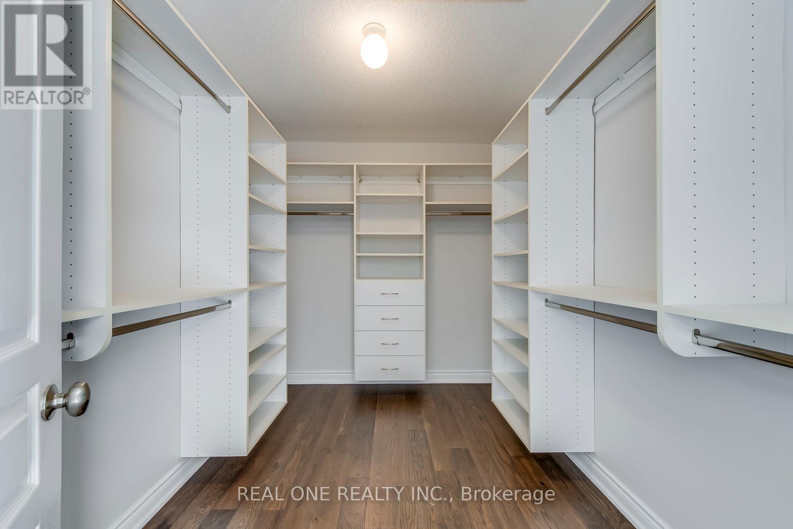 1426 REDWING COURT - 31