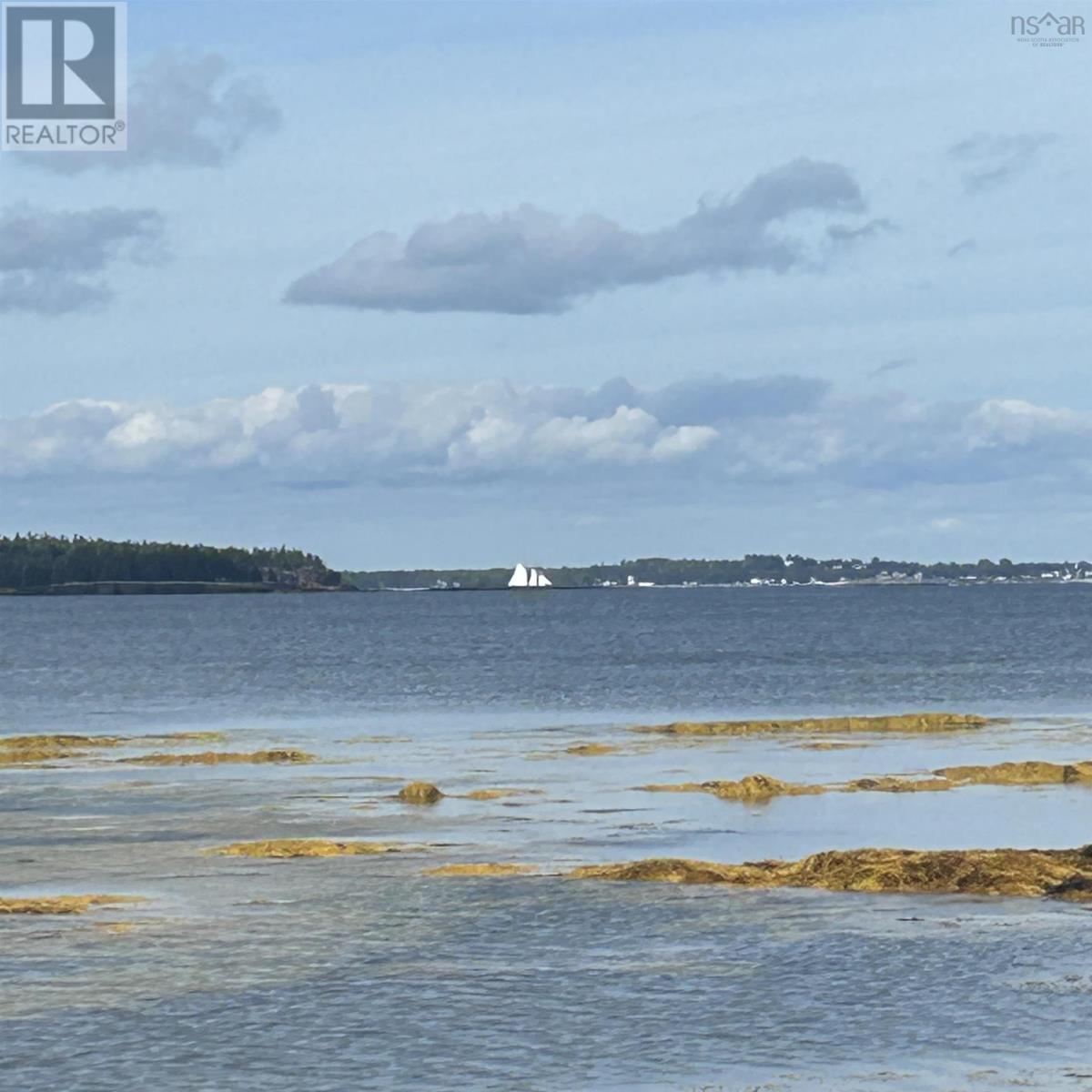 Property 2 of 10 of Lot 6-F-A Middle Road