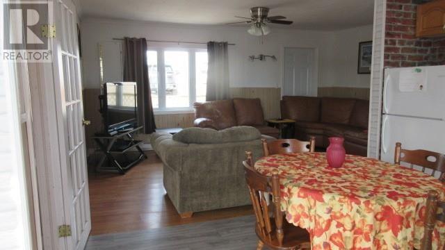 17 Harbour View Cresent Road