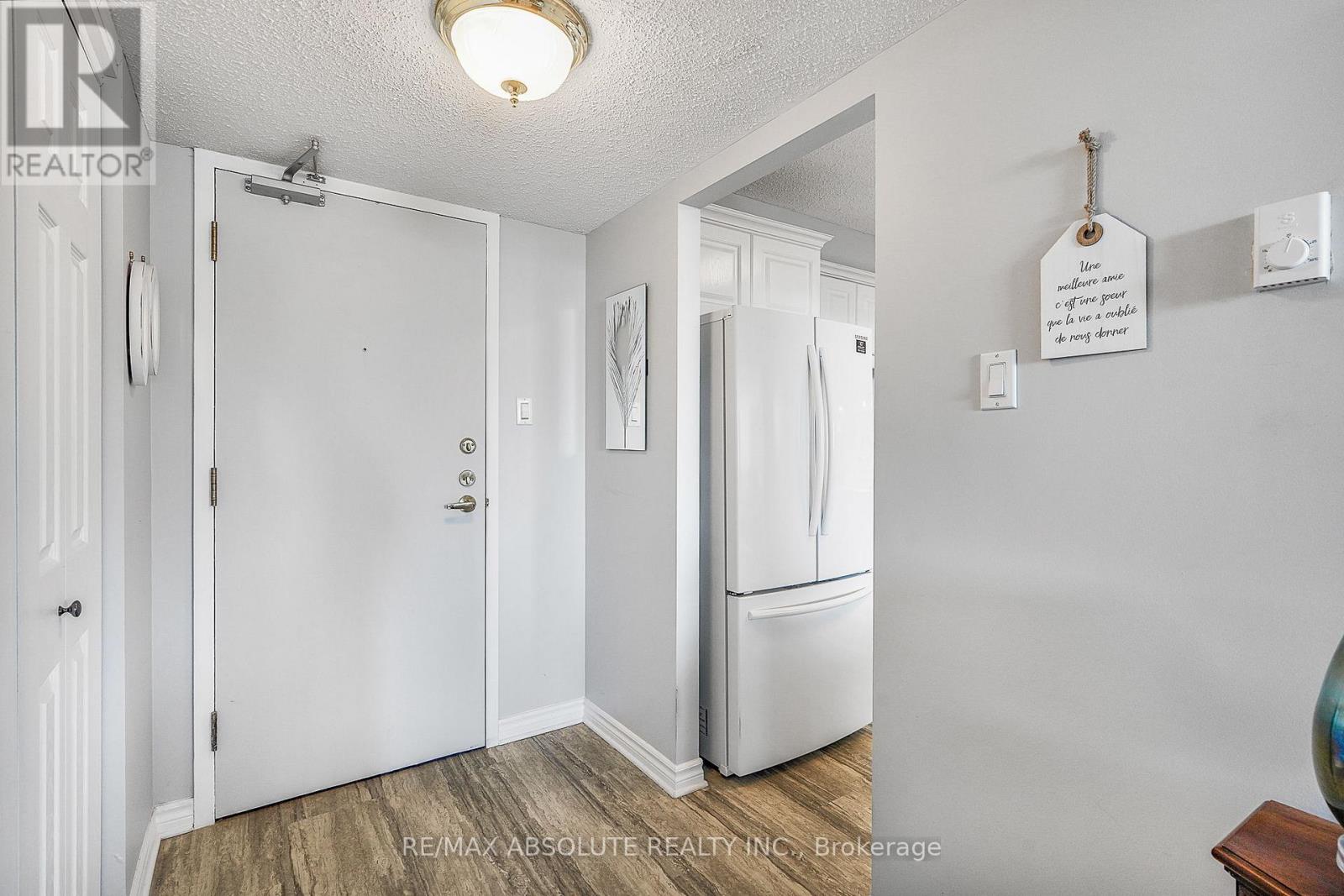 #607 200 LAFONTAINE AVENUE - 7