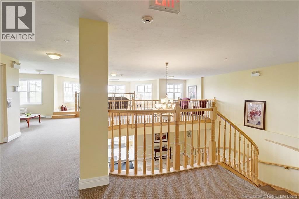 #409 1 GOLF GREENS LANE - 9