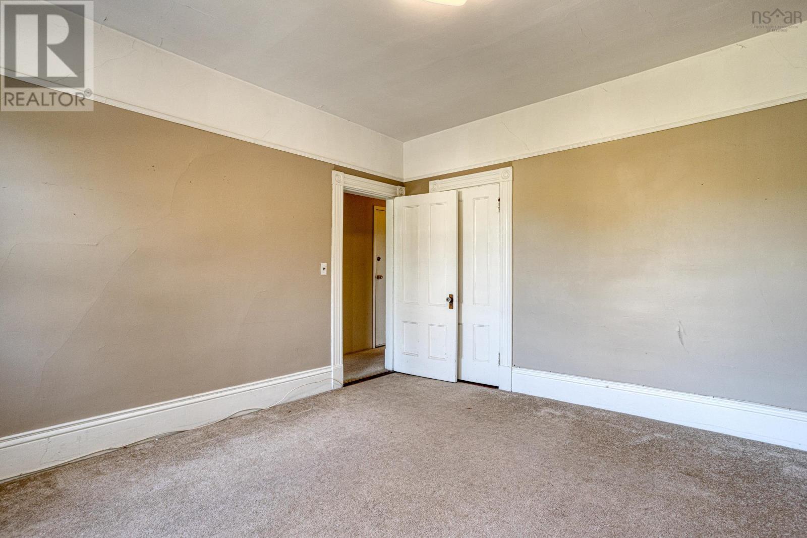 Property 31 of 38 of 5554- 5556 Atlantic Street