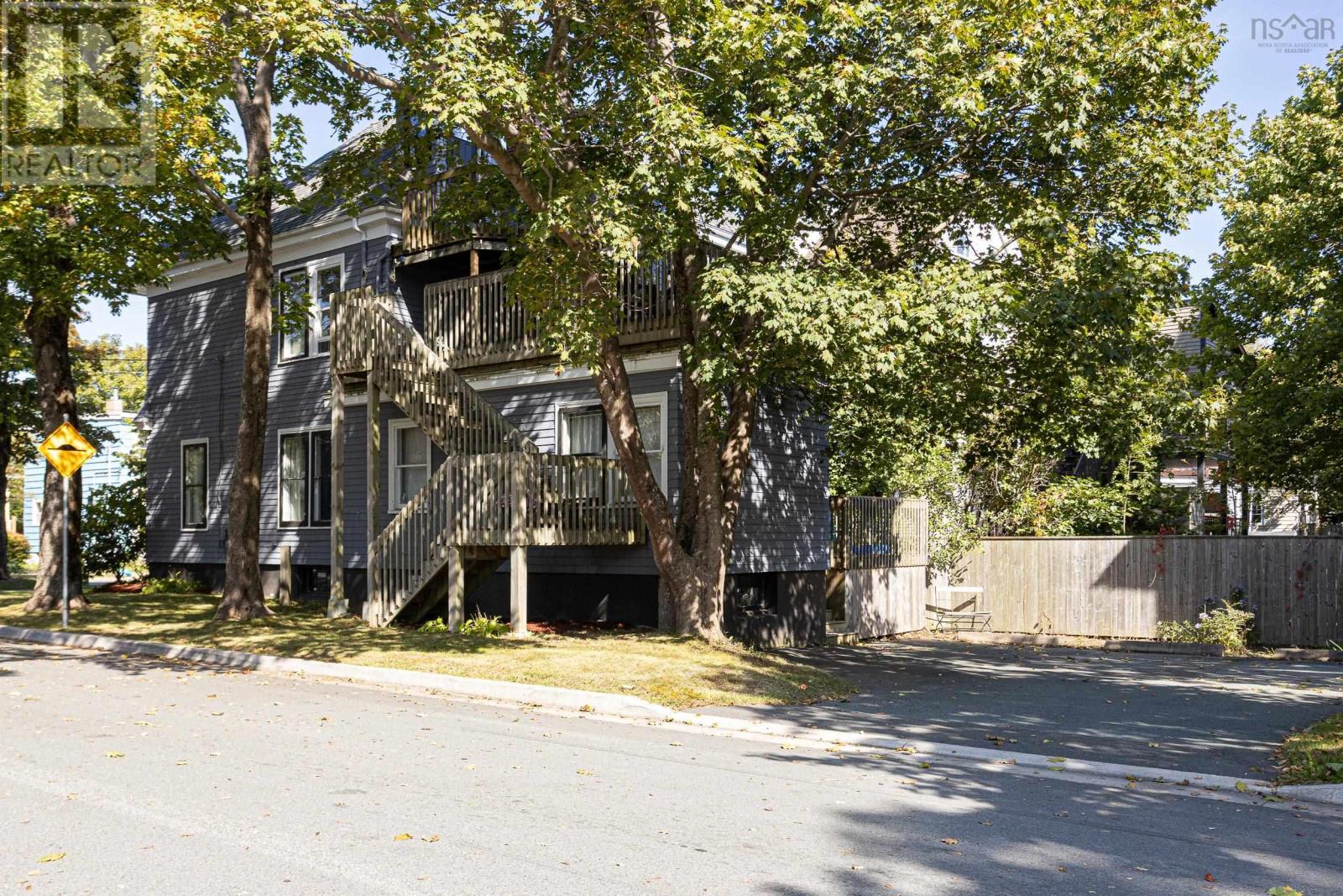 Property 4 of 38 of 5554- 5556 Atlantic Street