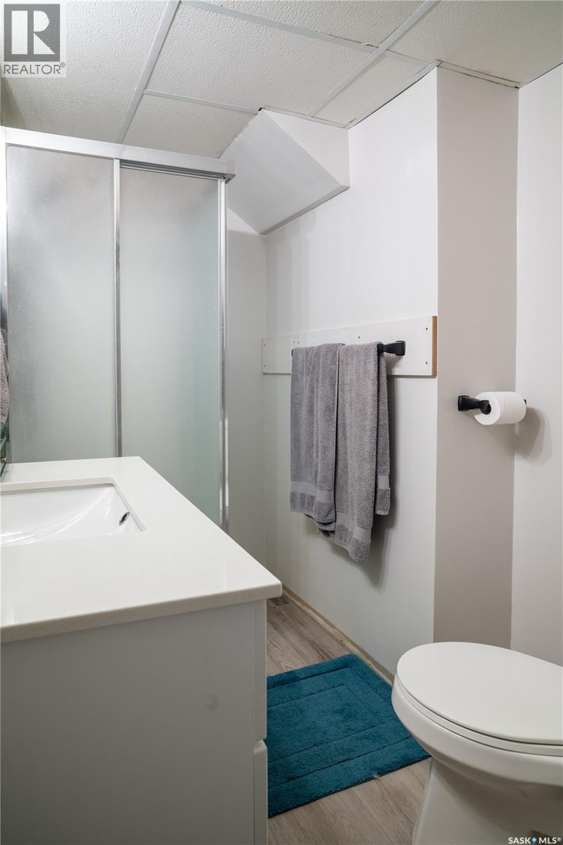 407 8TH AVENUE N - 26