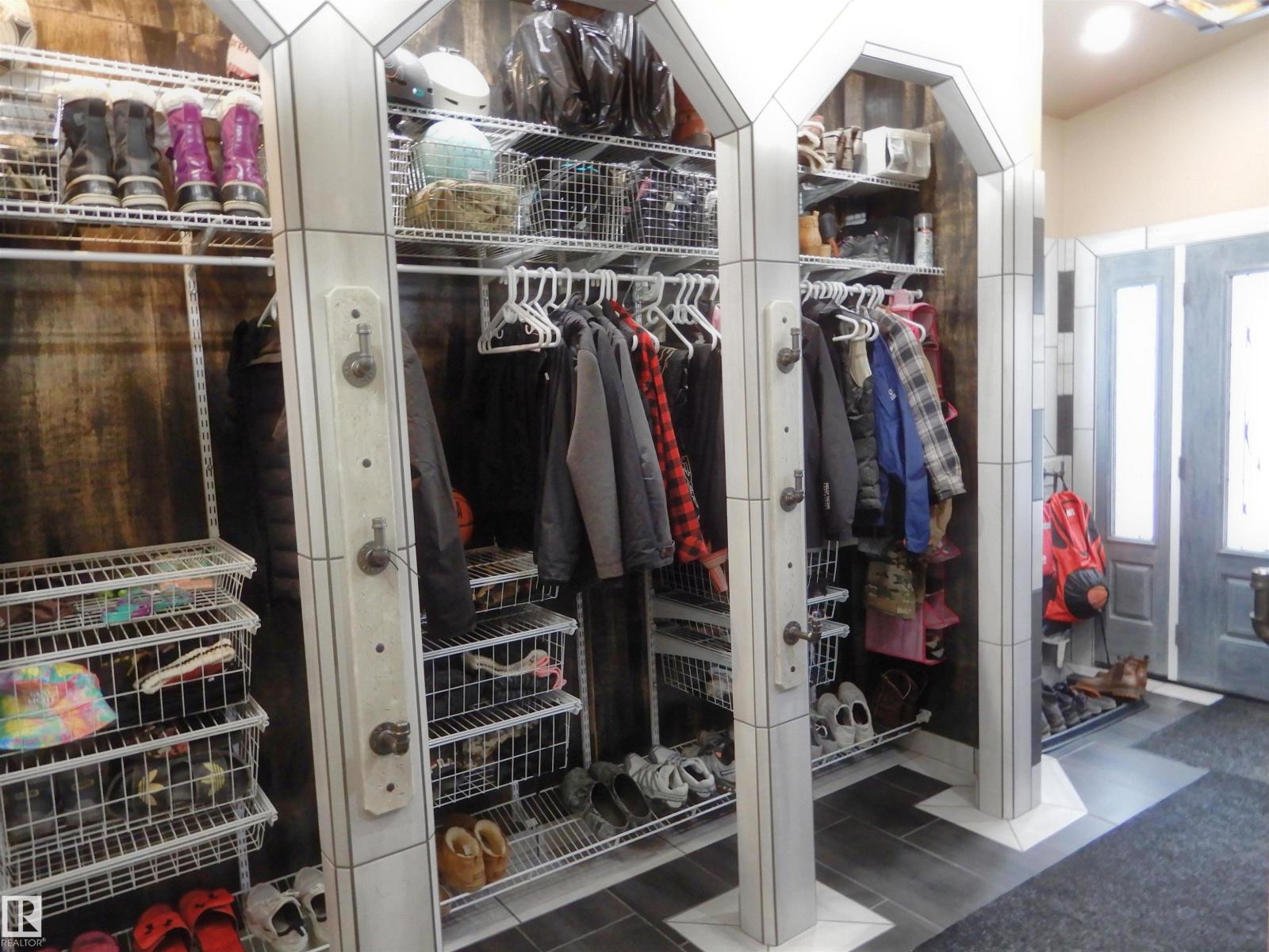 5208 TWP ROAD 505, Rural Parkland County