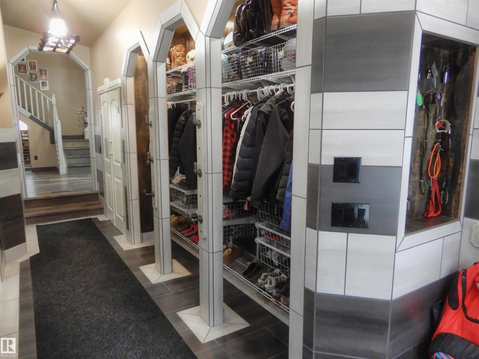 5208 TWP ROAD 505, Rural Parkland County