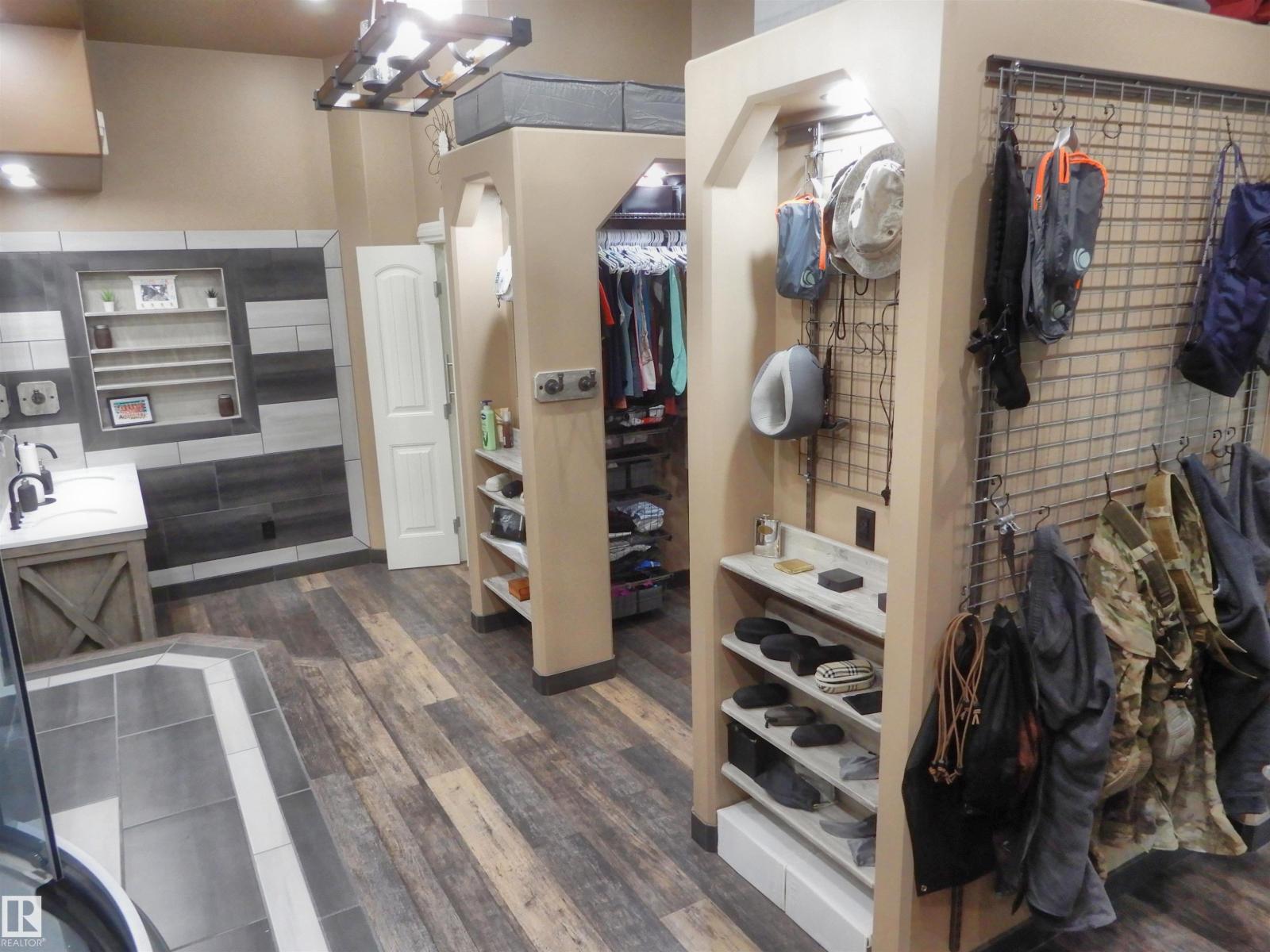 5208 TWP ROAD 505, Rural Parkland County