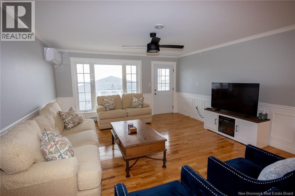 #20 35 LIAN STREET - 10