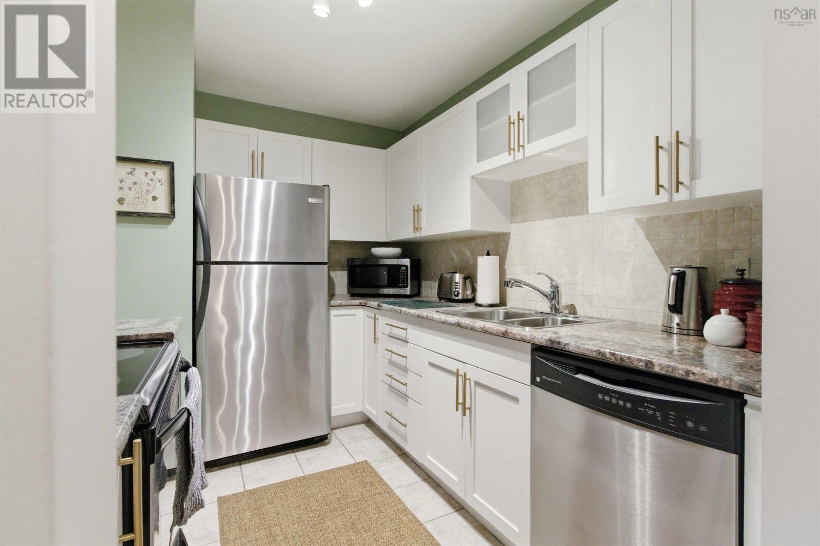 Property 20 of 33 of 733 38 Hammonds Plains Road