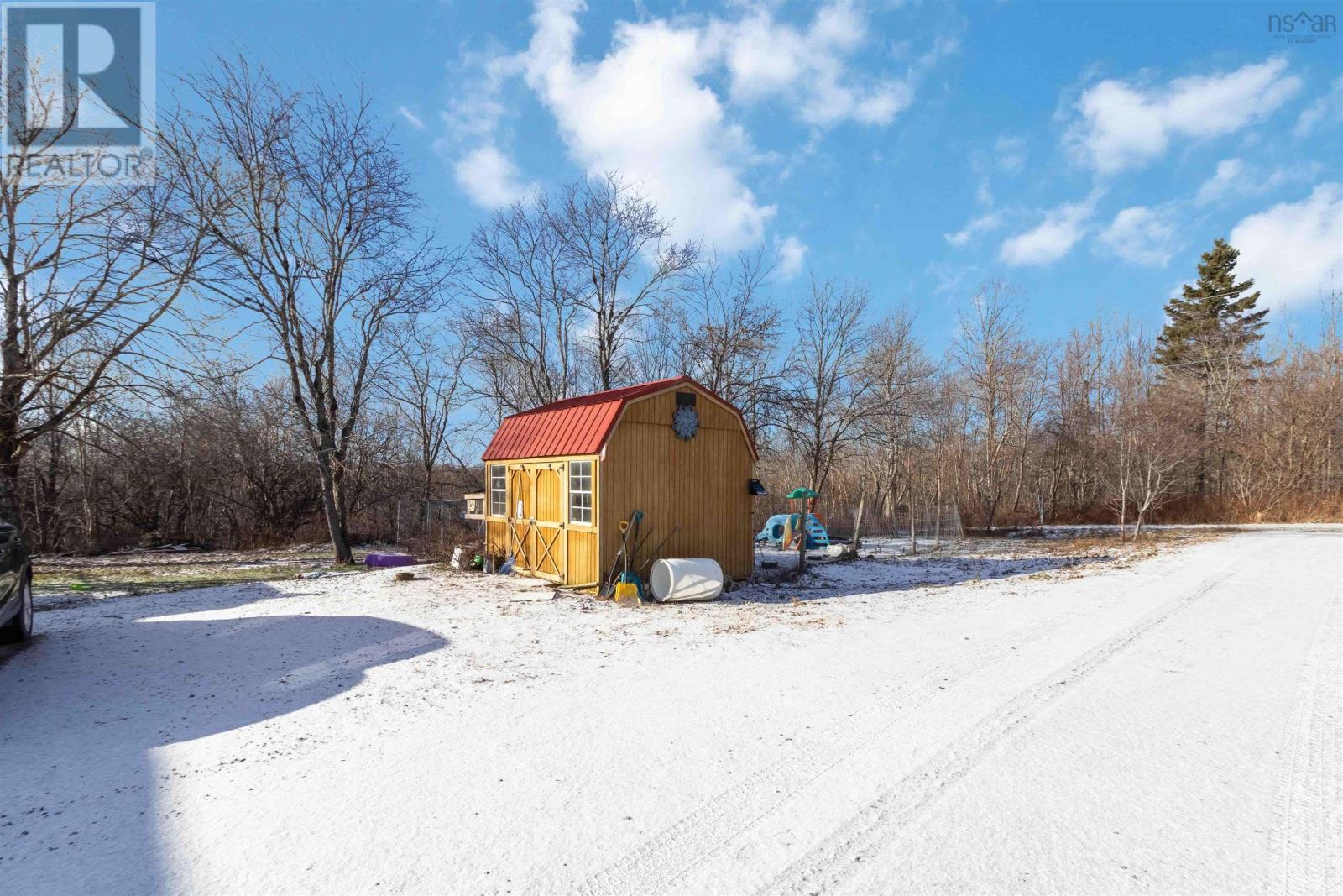 Property 9 of 31 of 1321 Highway 277