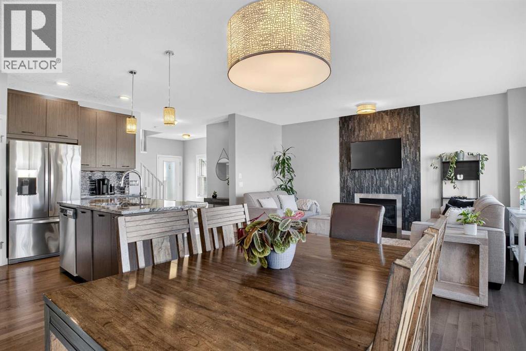 Single Family House for Sale in  Evansborough Way NW Evanston Calgary 