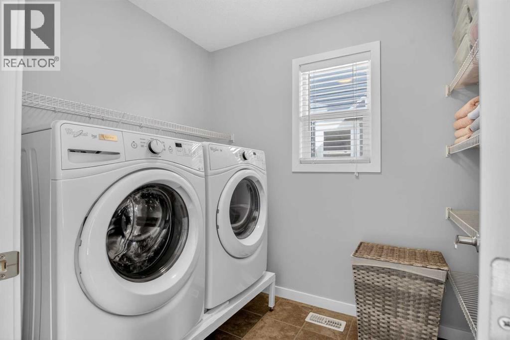 Single Family House for Sale in  Evansborough Way NW Evanston Calgary 