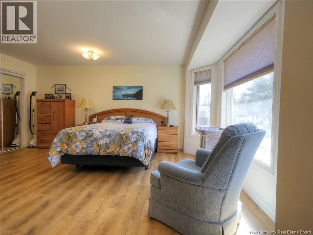 749 WAASIS ROAD - 23