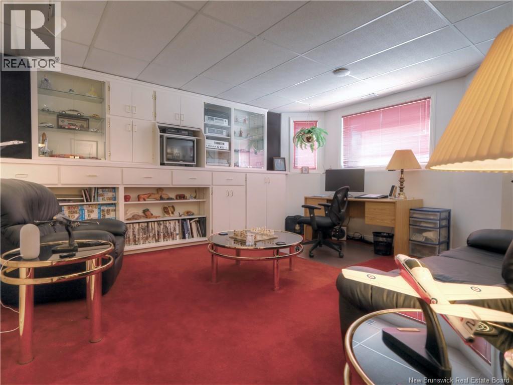 749 WAASIS ROAD - 36