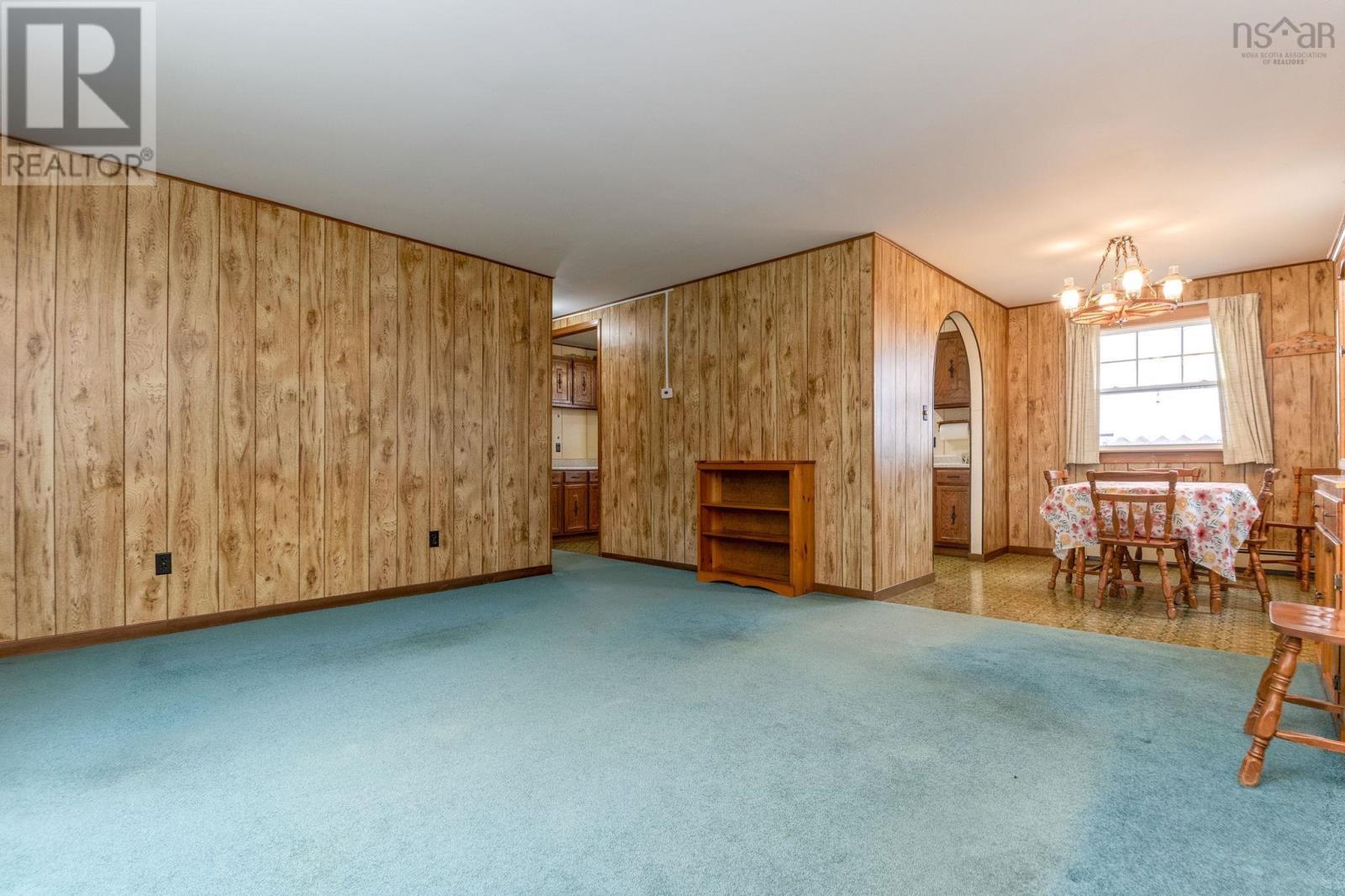 Property 39 of 44 of 3024 Clarence Road