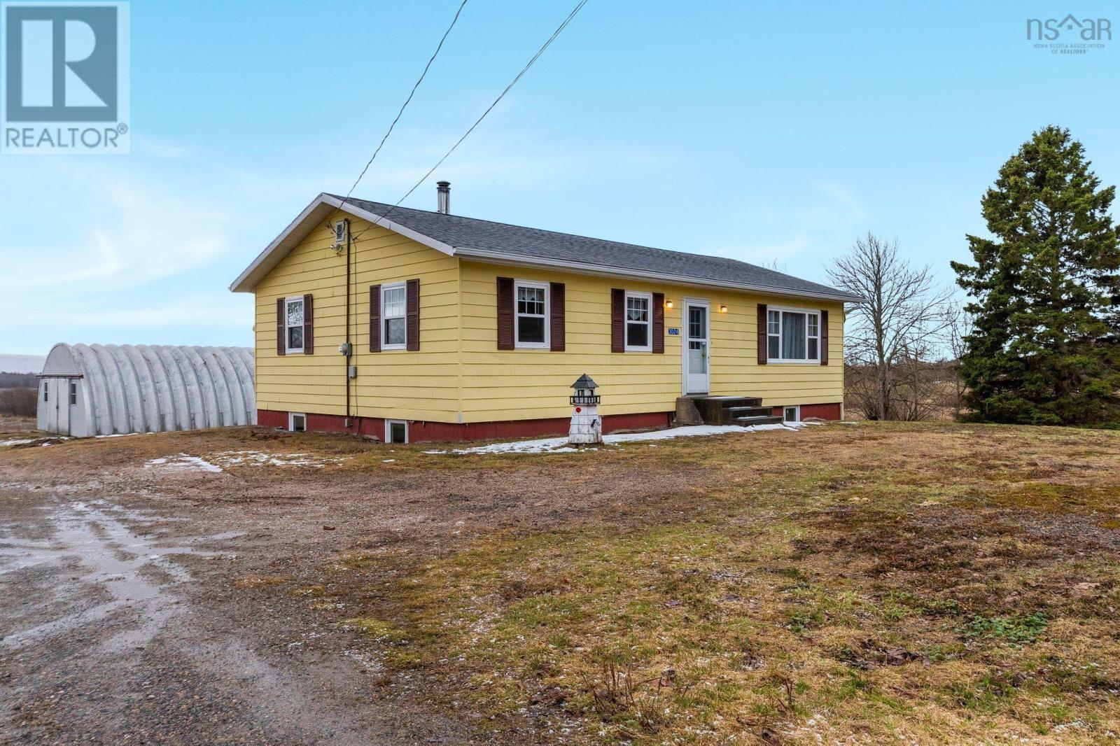 Property 7 of 44 of 3024 Clarence Road