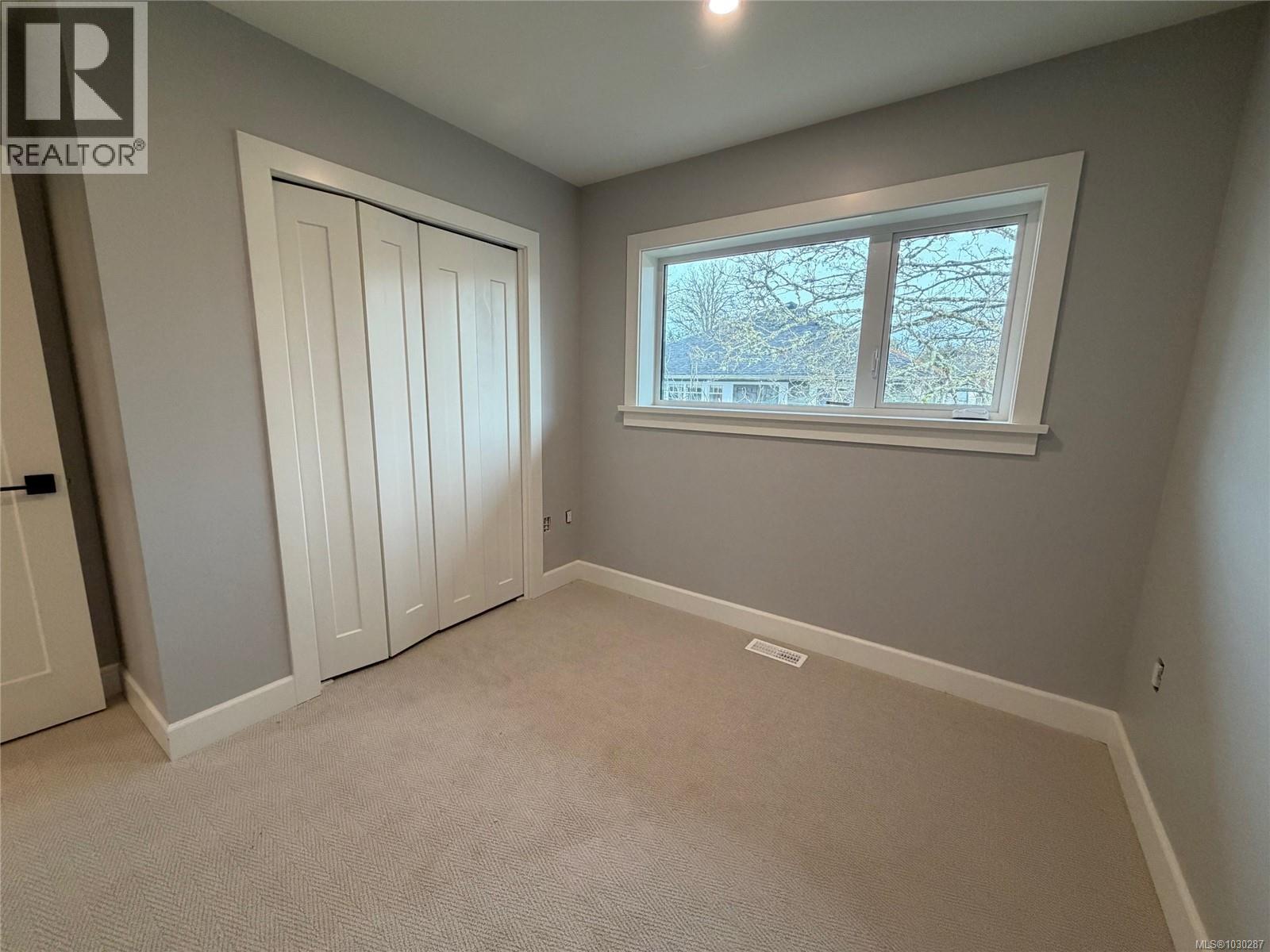 #3 1048 CLARKE RD - 15