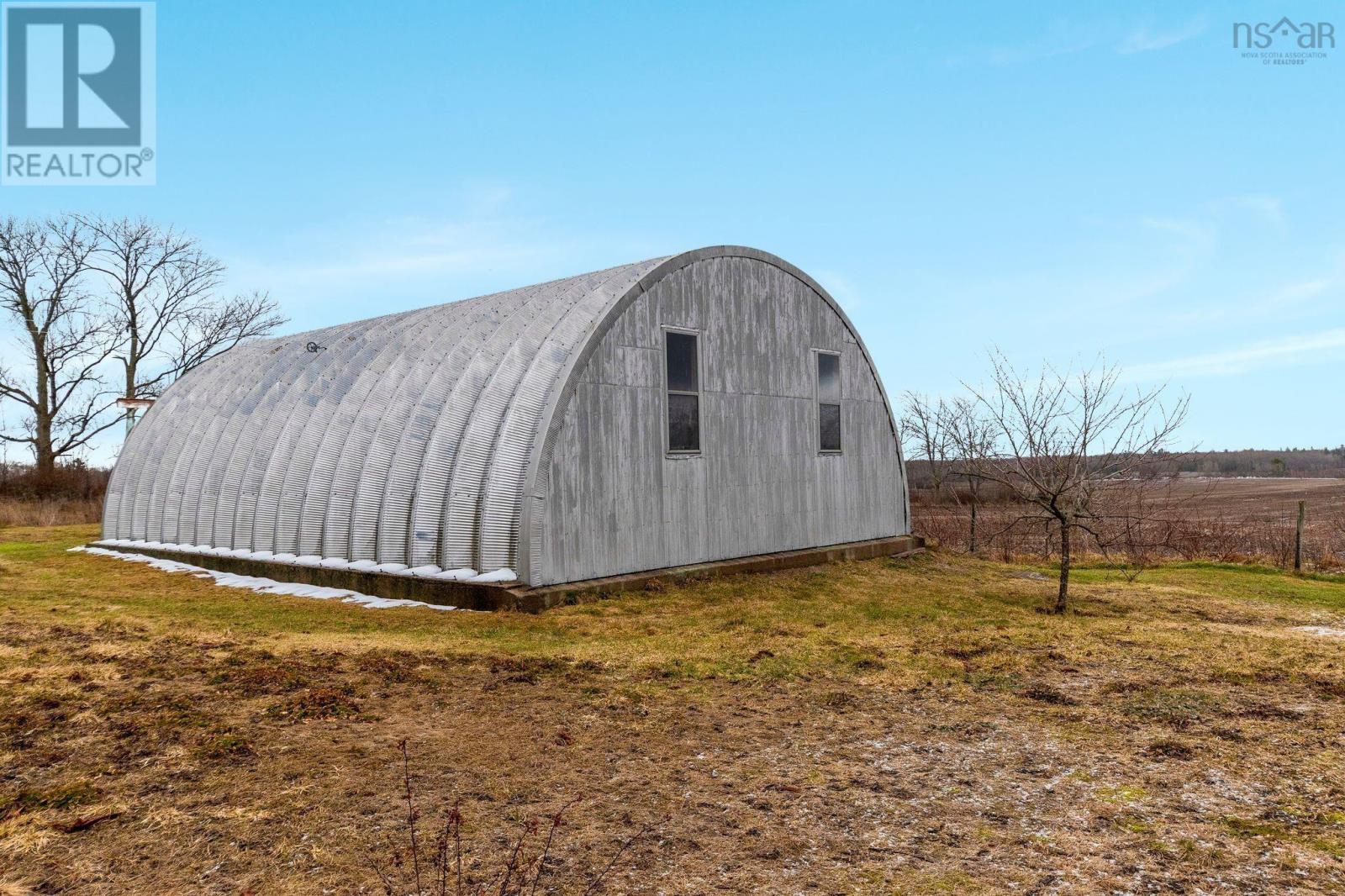 Property 30 of 44 of 3024 Clarence Road