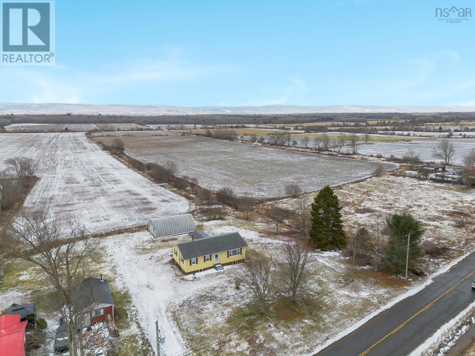 Property 24 of 44 of 3024 Clarence Road