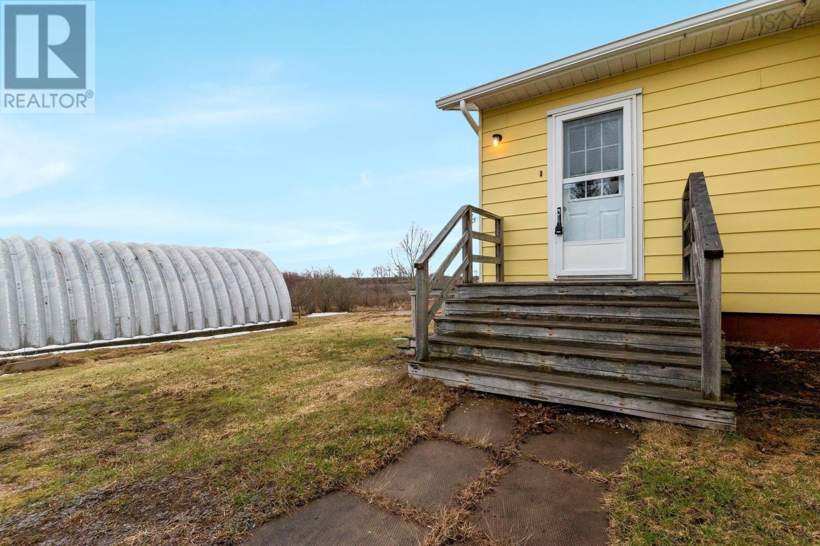 Property 26 of 44 of 3024 Clarence Road