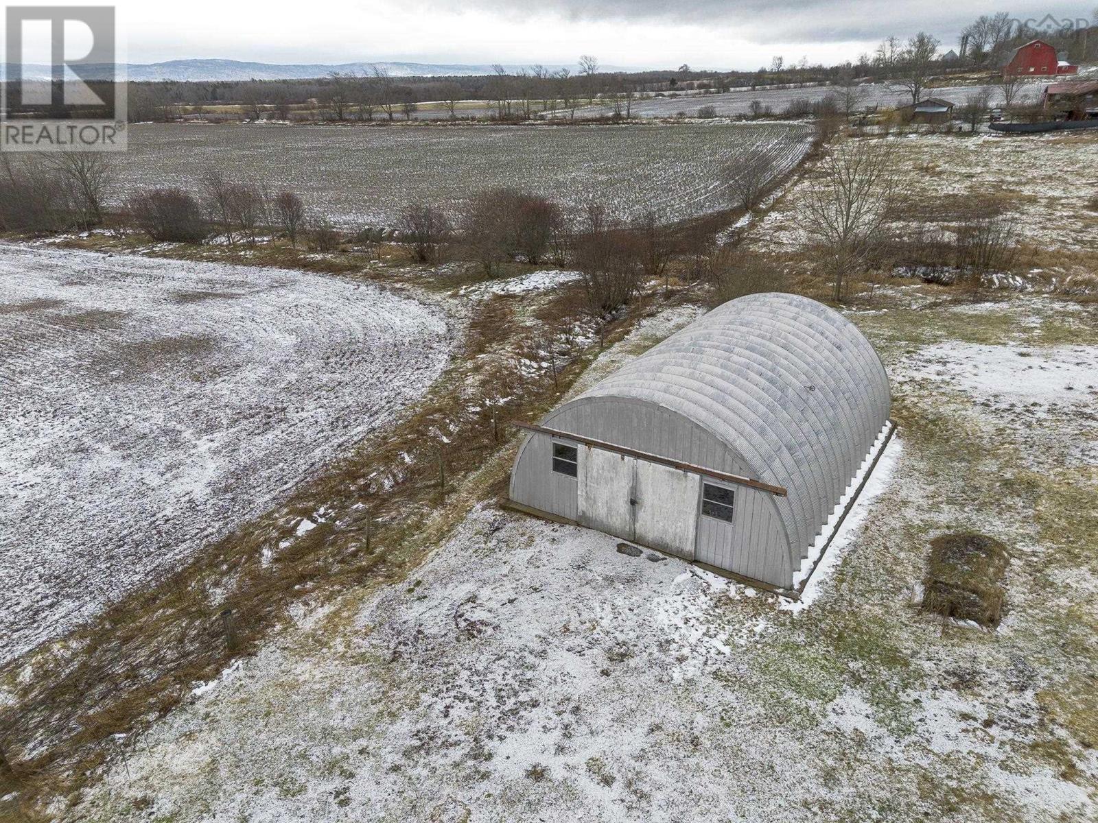 Property 22 of 44 of 3024 Clarence Road