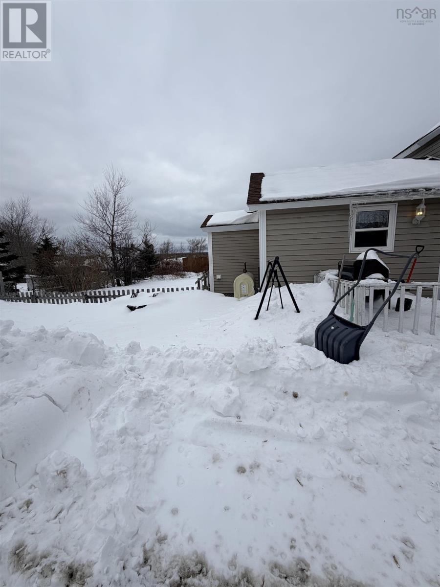 Property 25 of 49 of 3522/3524 Warren Avenue