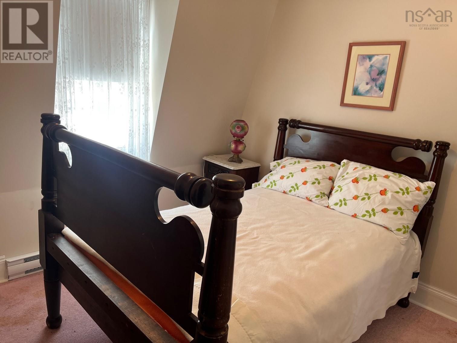 Property 29 of 37 of 1865 Station Road