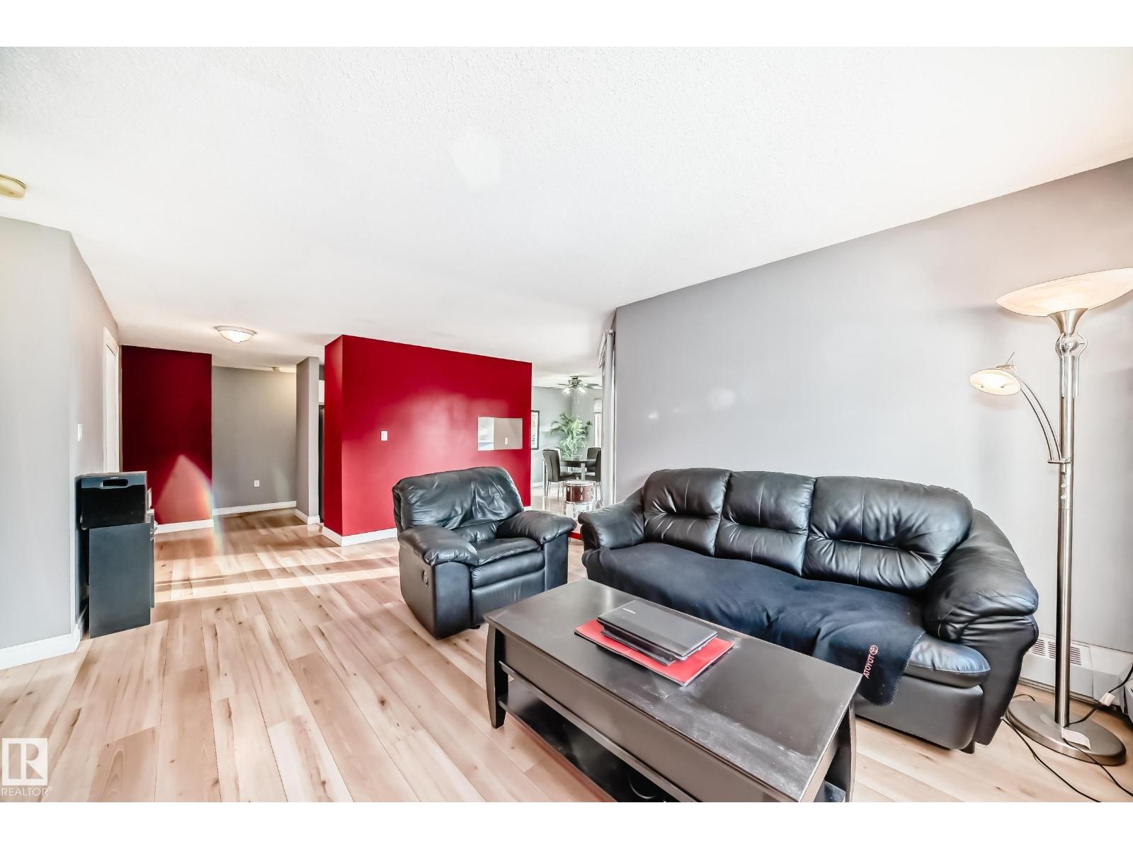 #239 10636 120 ST NW, Edmonton