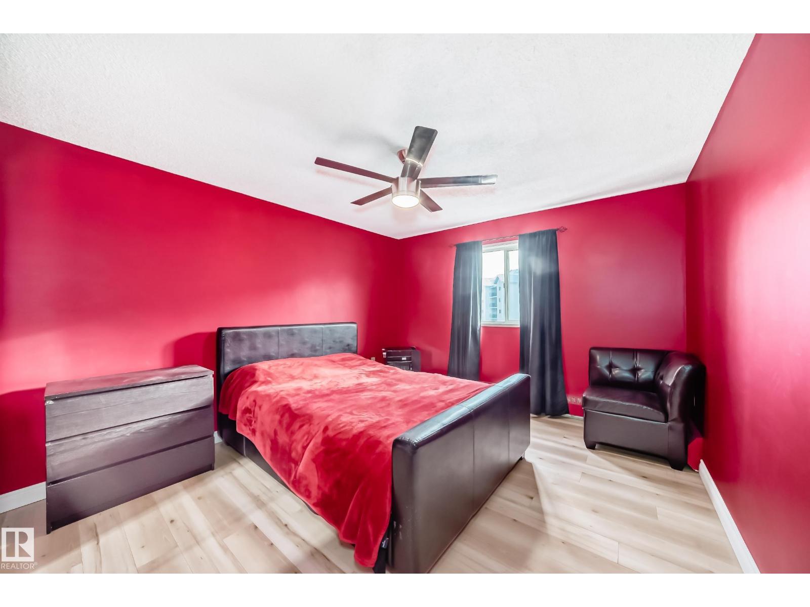 #239 10636 120 ST NW, Edmonton