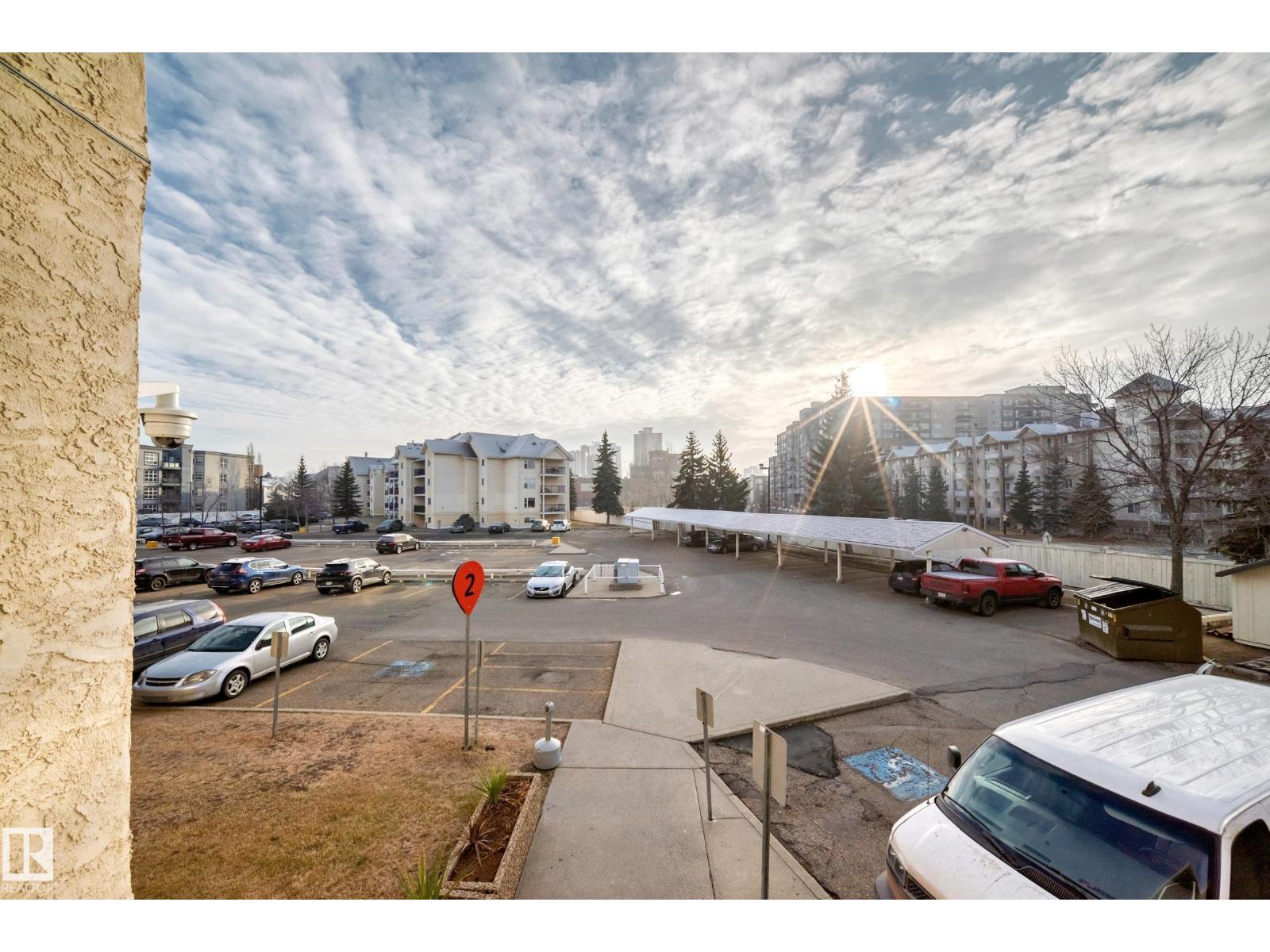 #239 10636 120 ST NW, Edmonton