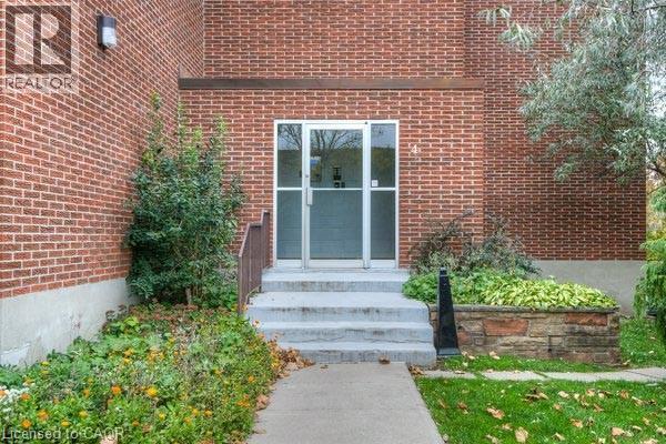 #106 4 AVALON PLACE - 3