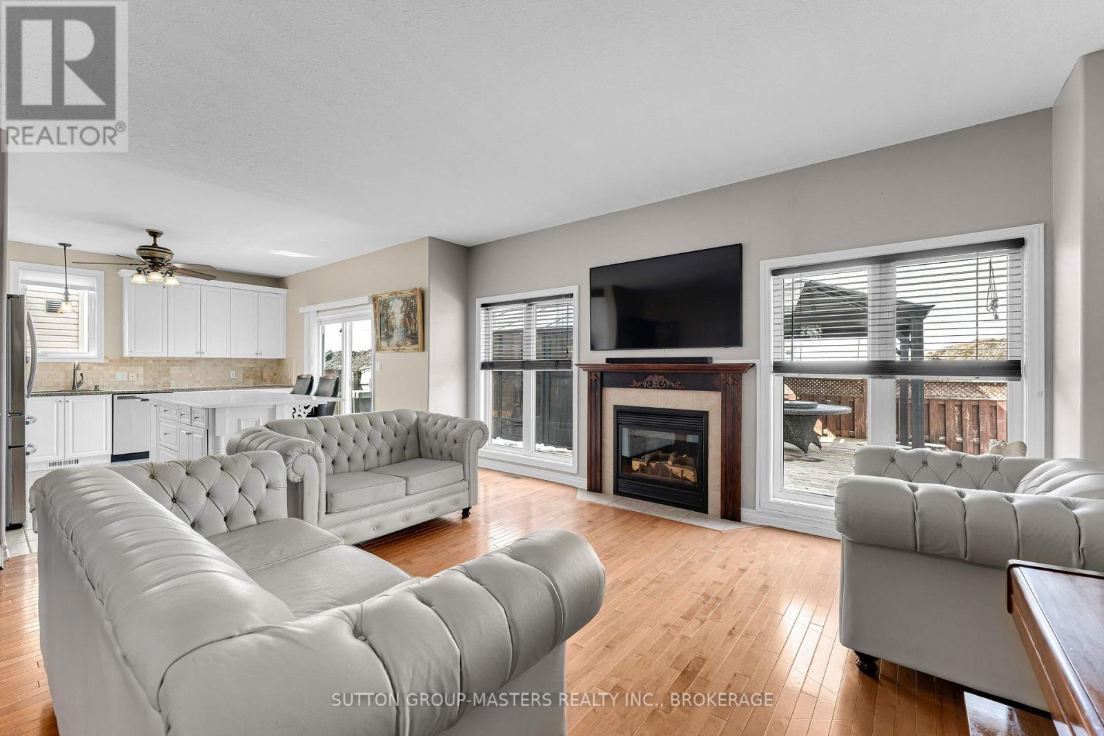 2109 SWANFIELD STREET - 9