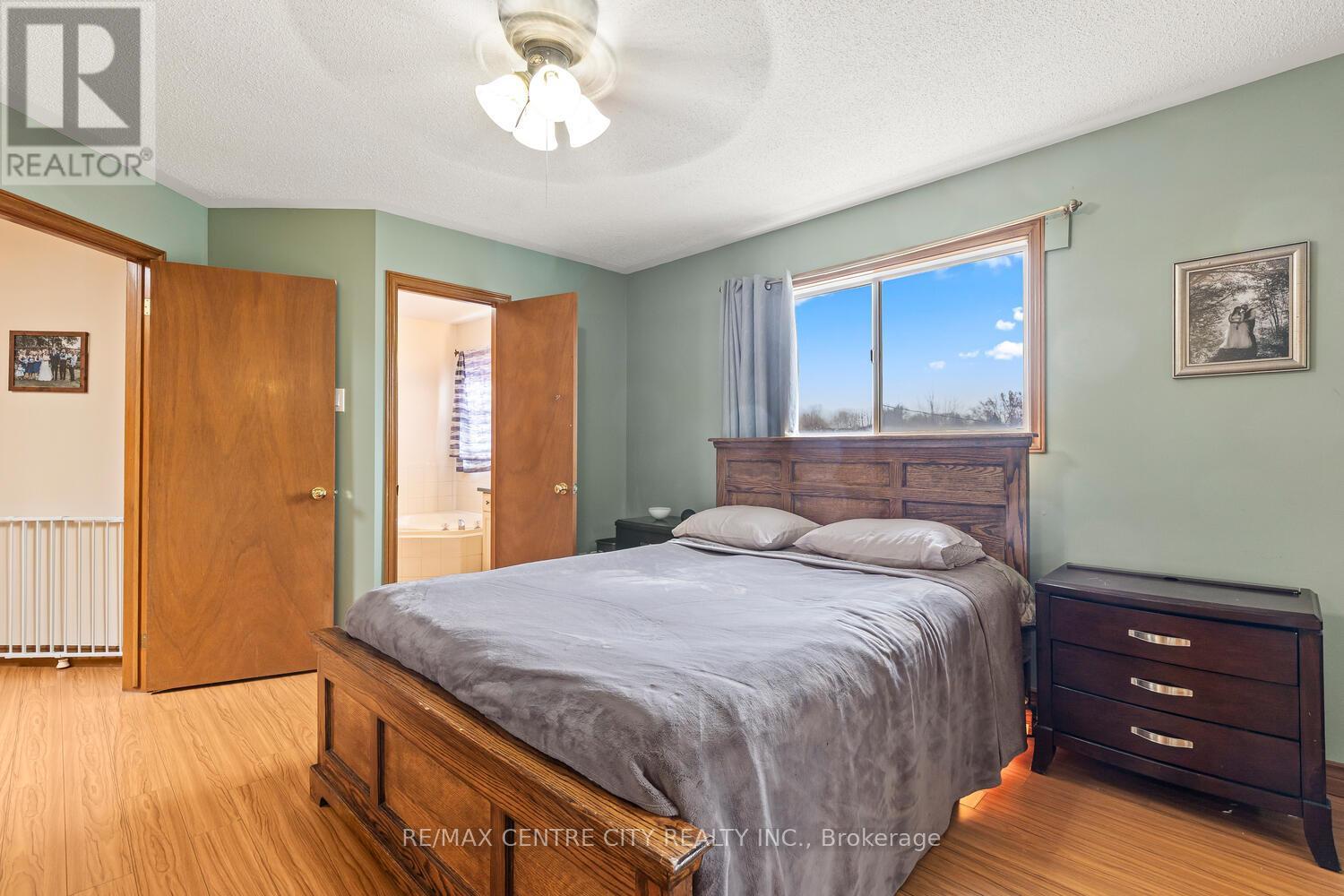 #1 20 KERNOHAN PARKWAY - 18