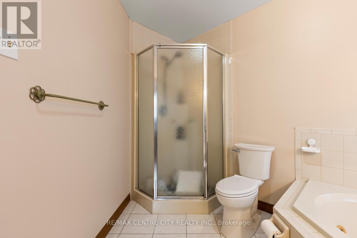 #1 20 KERNOHAN PARKWAY - 20