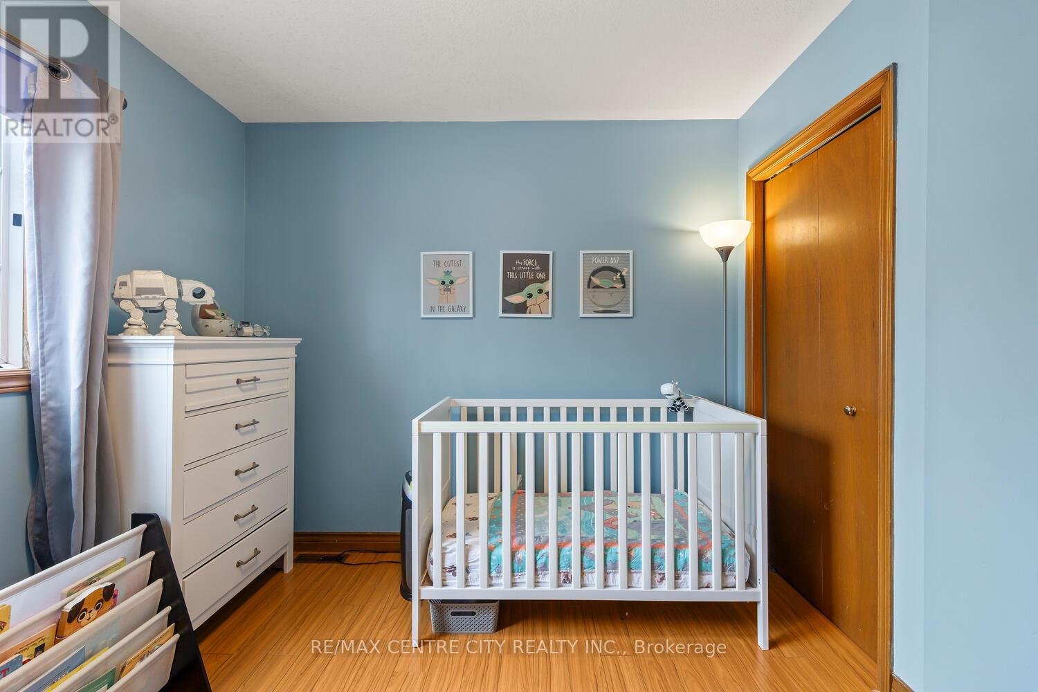 #1 20 KERNOHAN PARKWAY - 23