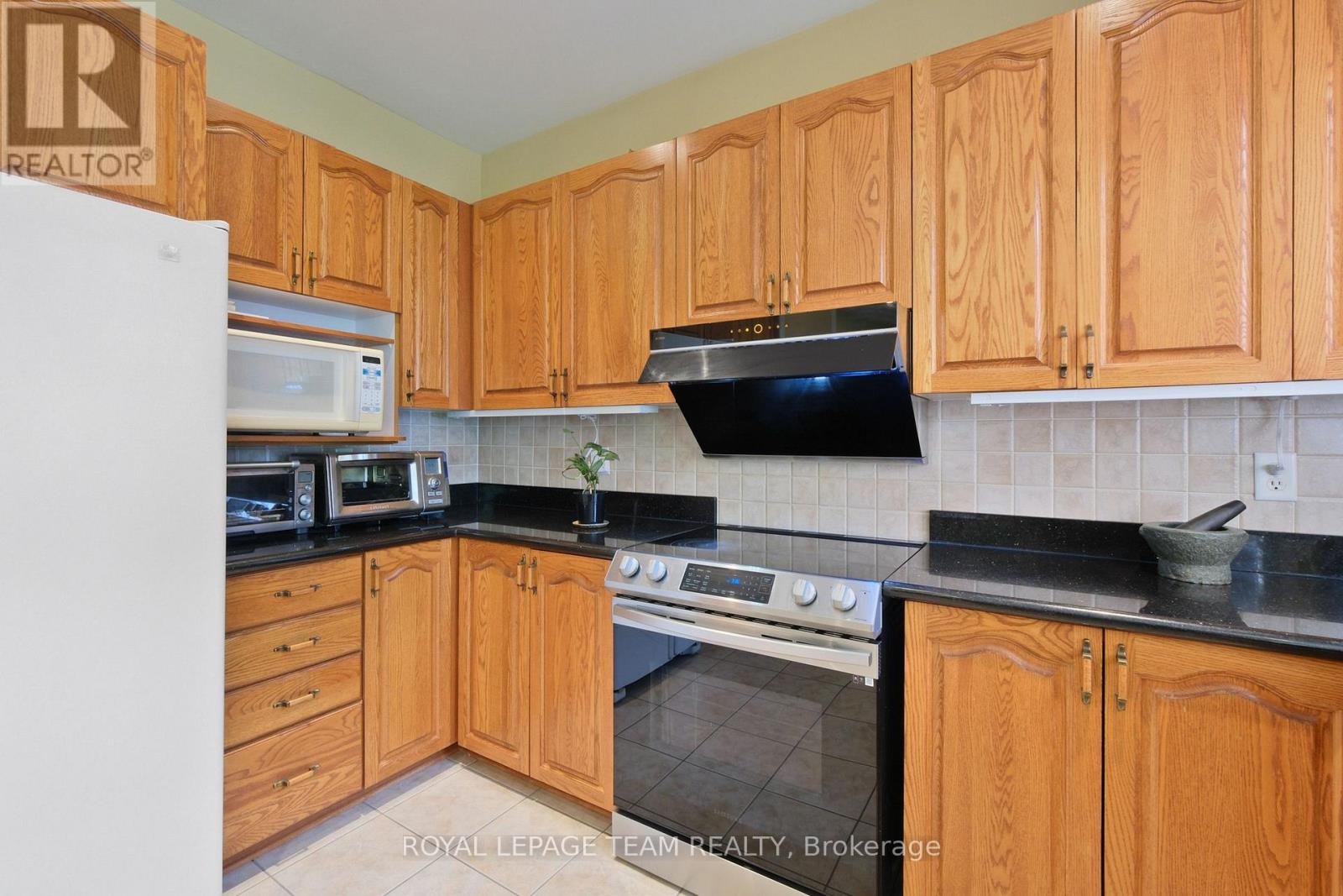 2885 BRIGHAM WAY - 13