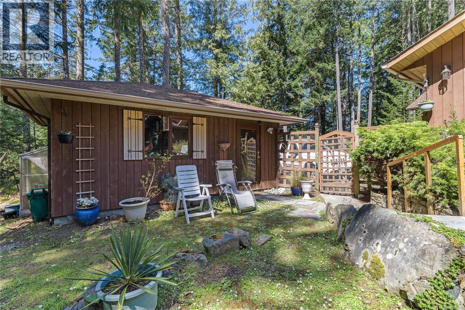  112 Cairns Place, Salt Spring