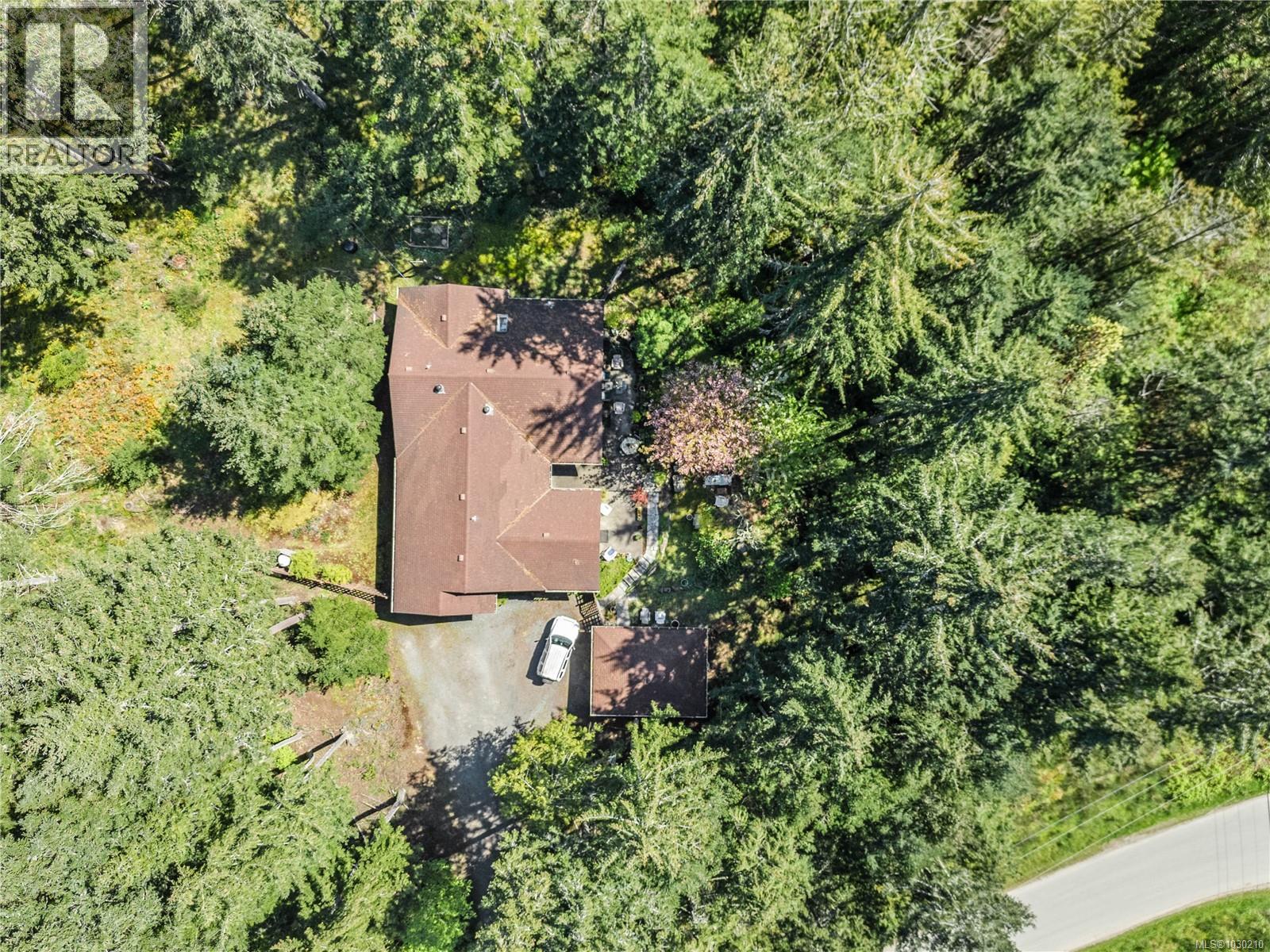  112 Cairns Place, Salt Spring
