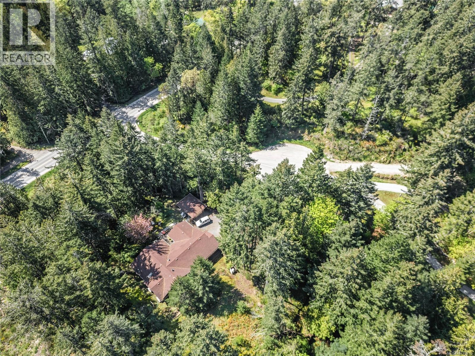  112 Cairns Place, Salt Spring