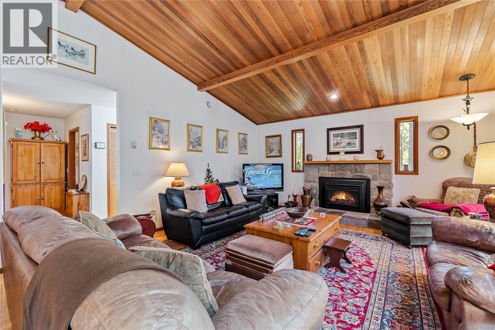  112 Cairns Place, Salt Spring