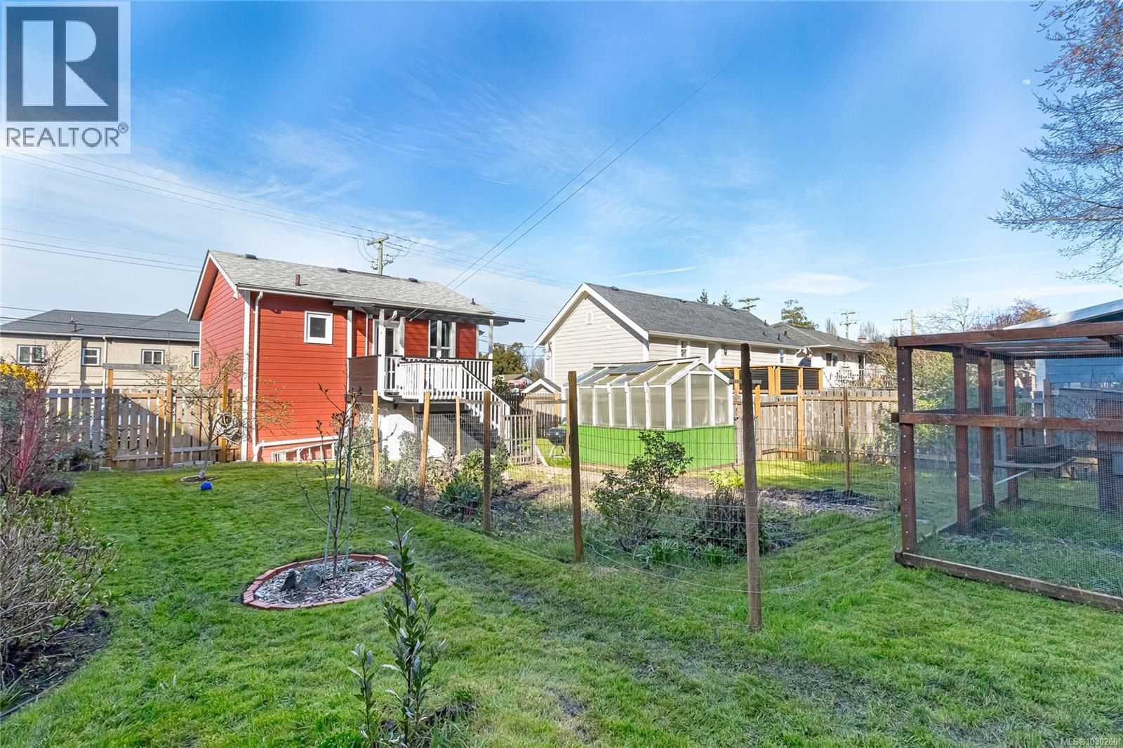 815 OLD ESQUIMALT RD - 27