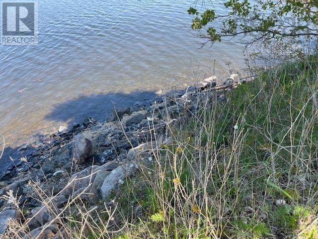 Property 22 of 39 of 1729 Highway 6