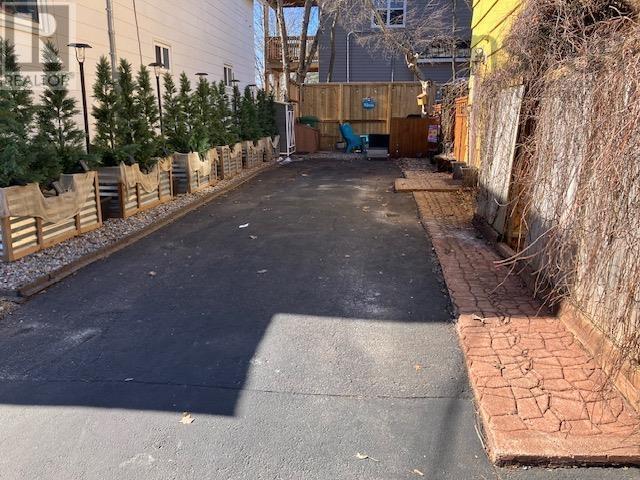 Property 18 of 48 of 26 MUIR Street