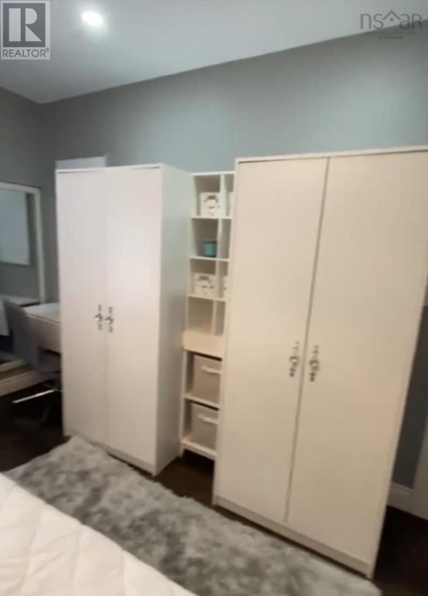 Property 35 of 48 of 26 MUIR Street