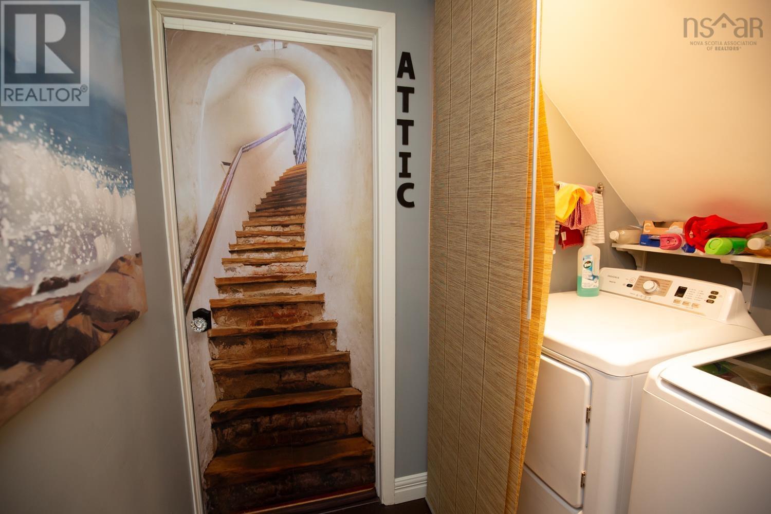 Property 33 of 48 of 26 MUIR Street