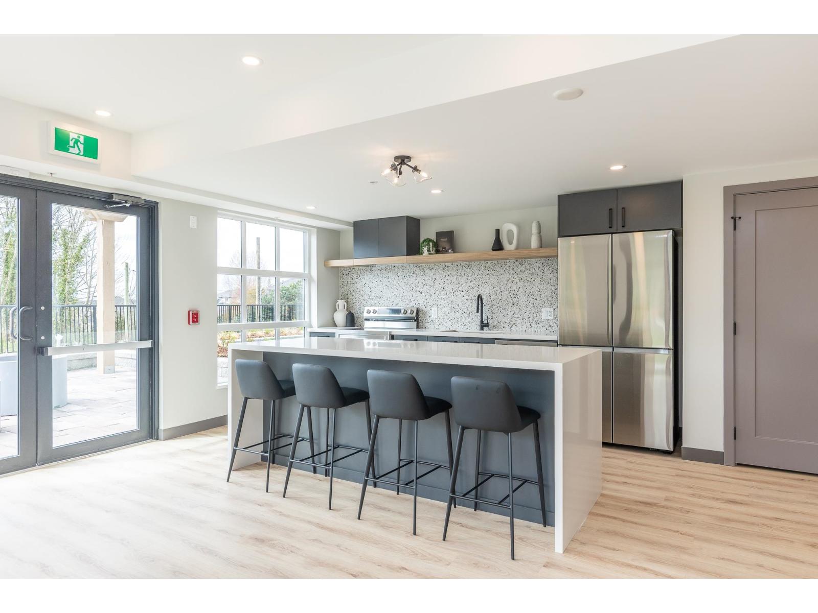 112 33920 BEST AVENUE, Mission